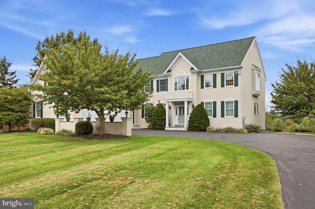 3004 BEDMINSTER RD, PERKASIE, PA 18944 — exterior