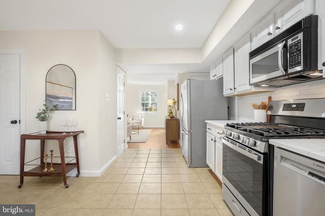 415 17TH ST SE, Washington, DC 20003