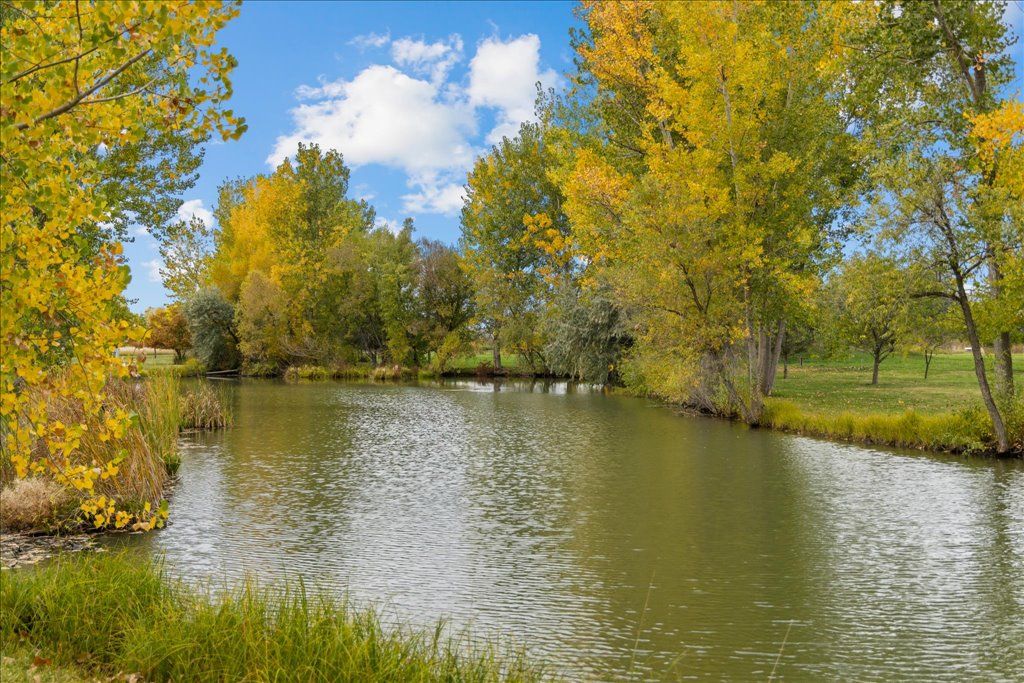 10052 Floating Island WAY, Shepherd, MT 59079 photo 5