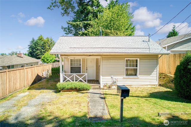 4909 N 38th St, Tacoma, WA 98407