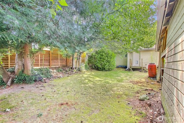4909 N 38th St, Tacoma, WA 98407