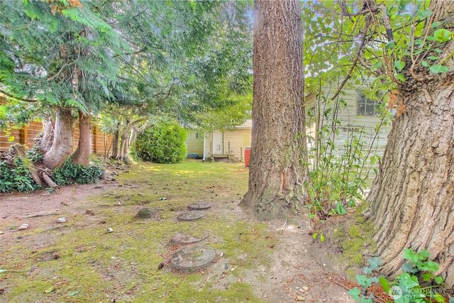 4909 N 38th St, Tacoma, WA 98407