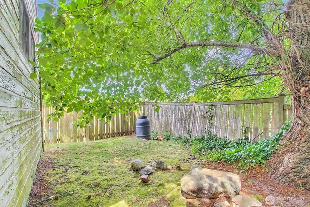 4909 N 38th St, Tacoma, WA 98407