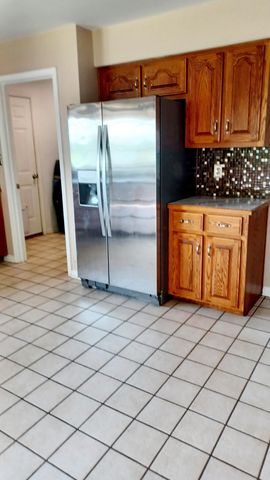 348 Colony Drive, Versailles, KY 40383