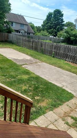 348 Colony Drive, Versailles, KY 40383