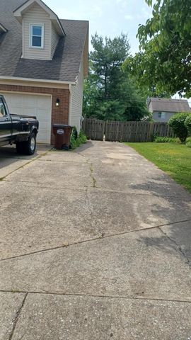 348 Colony Drive, Versailles, KY 40383