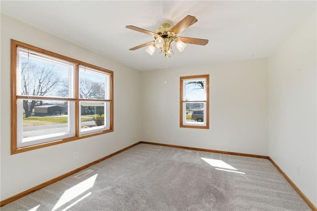 409 S Madison Street, Spring Hill, KS 66083