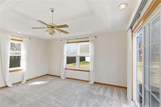 409 S Madison Street, Spring Hill, KS 66083