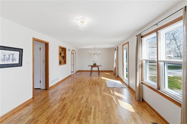 409 S Madison Street, Spring Hill, KS 66083