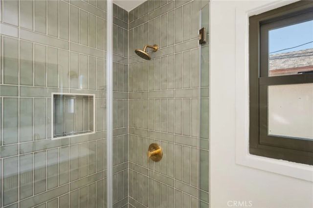 11619 Simms, Inglewood, CA 90303