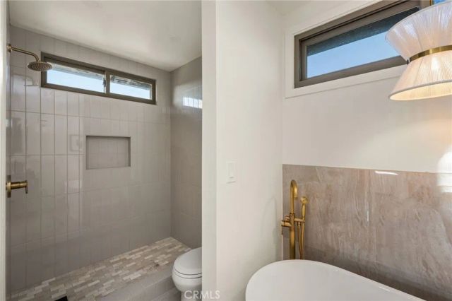 11619 Simms, Inglewood, CA 90303