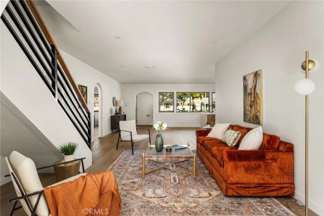 11619 Simms, Inglewood, CA 90303