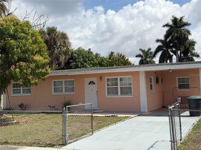 32 ROANOKE DRIVE 0, Fort Myers, FL 33905