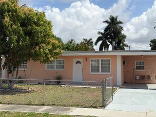 32 ROANOKE DRIVE 0, Fort Myers, FL 33905