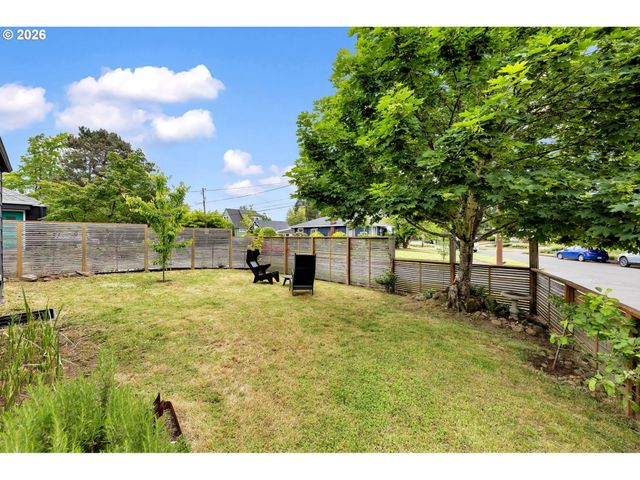 3008 Ne 70TH Ave, Portland, OR 97213