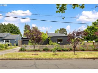 3008 Ne 70TH Ave, Portland, OR 97213