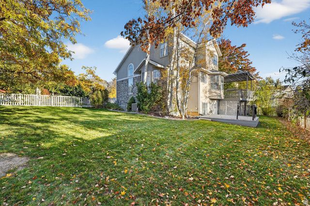 10172 S SNOW IRIS WAY, Sandy, UT 84092