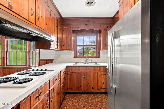 4520 Orebank Road, Kingsport, TN 37664