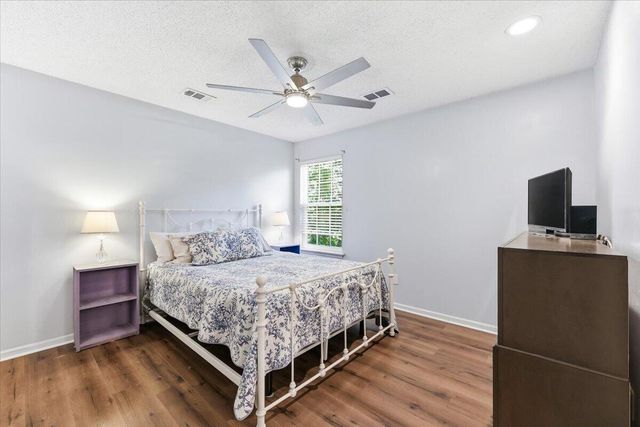 227 Hoylake Court, Charleston, SC 29414
