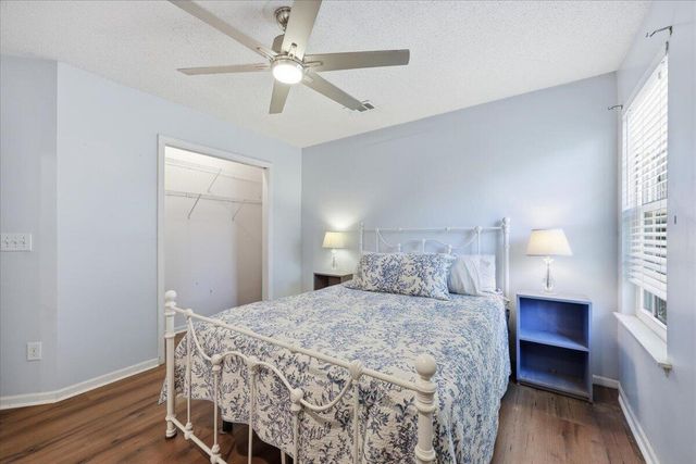 227 Hoylake Court, Charleston, SC 29414