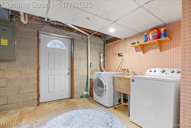 920 Del Sher Drive, Brighton, MI 48114