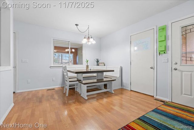 920 Del Sher Drive, Brighton, MI 48114