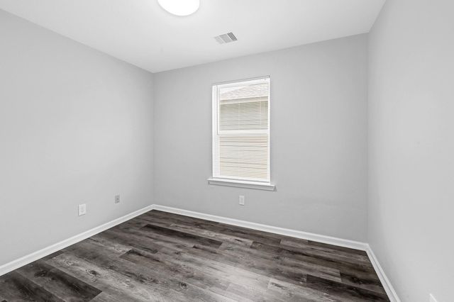 513 Avenue I B, Conroe, TX 77301