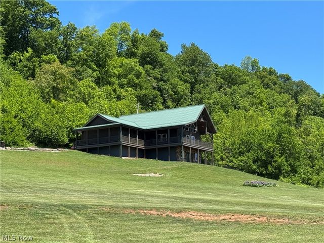 476 Browns Lane, Newport, OH 45768