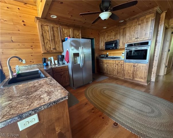 476 Browns Lane, Newport, OH 45768