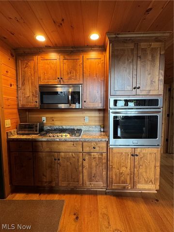 476 Browns Lane, Newport, OH 45768