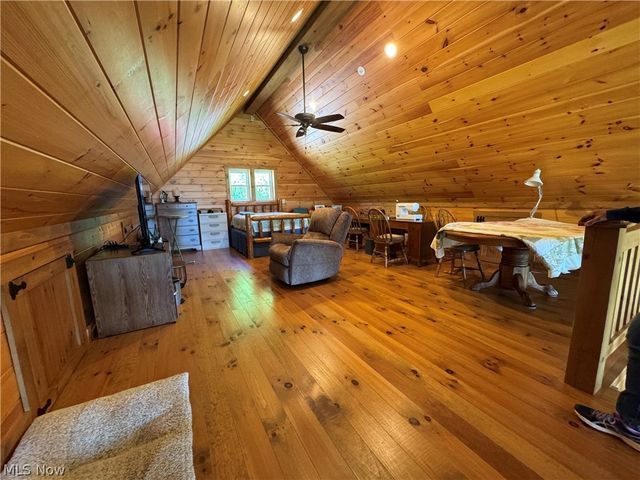 476 Browns Lane, Newport, OH 45768