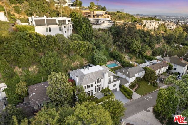 1460 N Doheny Drive, Los Angeles, CA 90069