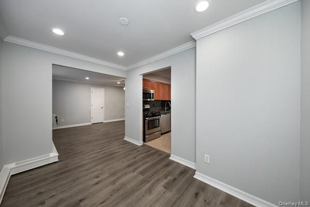 280 Bellmore Avenue 85, East Islip, NY 11730