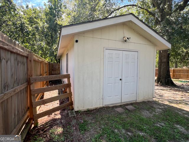 201 Lancelot Lane, Dublin, GA 31021