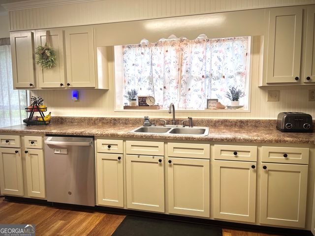 201 Lancelot Lane, Dublin, GA 31021