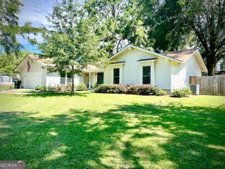 201 Lancelot Lane, Dublin, GA 31021