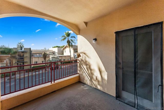 2400 5Th Ave 104, San Diego, CA 92101