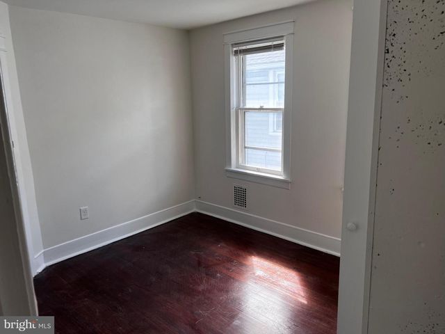 529 BRIDGEBORO ST, Riverside, NJ 08075