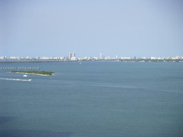 1750 N Bayshore Dr 3907, Miami, FL 33132