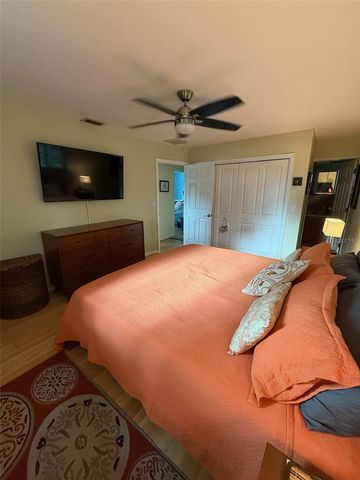 2720 GOLDENROD STREET, Sarasota, FL 34239