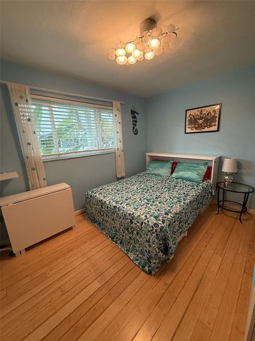 2720 GOLDENROD STREET, Sarasota, FL 34239