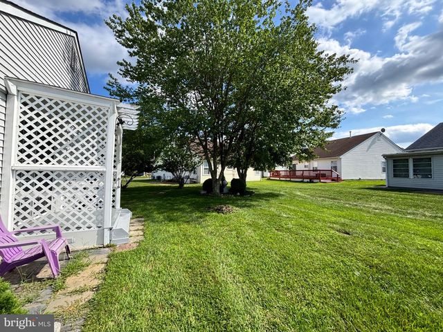 614 BARBADOS DR, Williamstown, NJ 08094