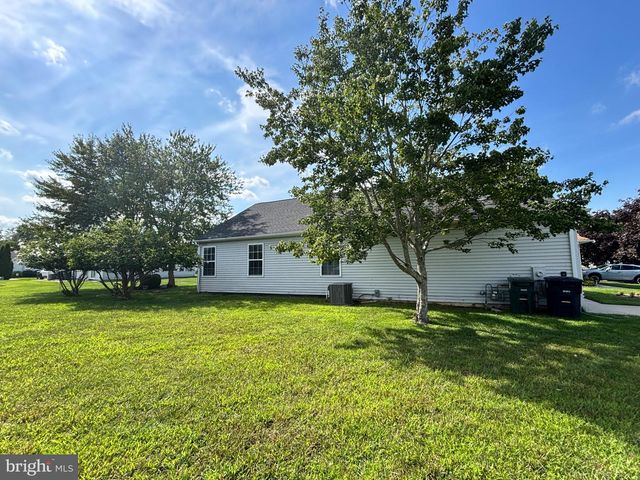 614 BARBADOS DR, Williamstown, NJ 08094