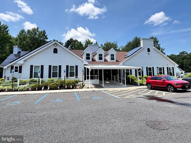 614 BARBADOS DR, Williamstown, NJ 08094