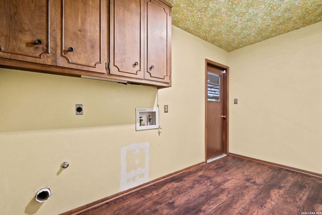 224 Sagecrest Dr, San Antonio, TX 78232