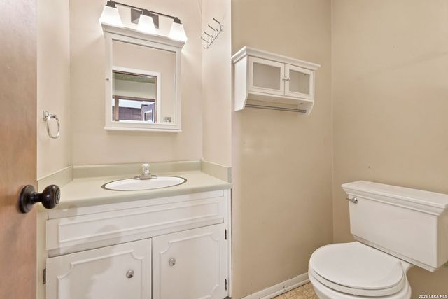 224 Sagecrest Dr, San Antonio, TX 78232