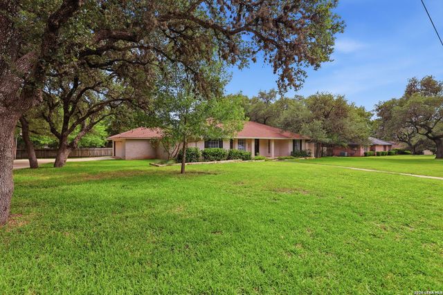 224 Sagecrest Dr, San Antonio, TX 78232