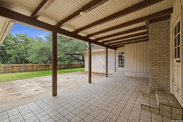 224 Sagecrest Dr, San Antonio, TX 78232
