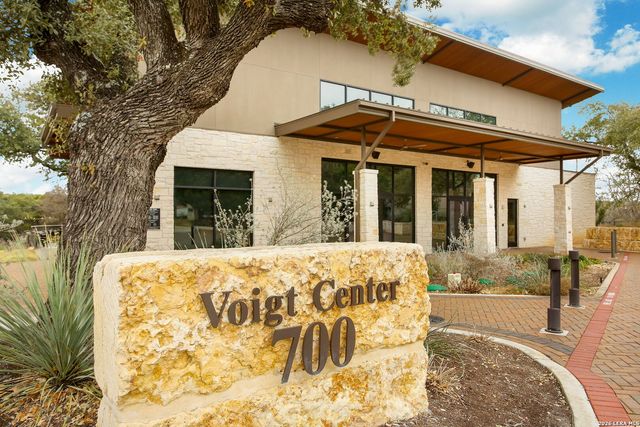 224 Sagecrest Dr, San Antonio, TX 78232