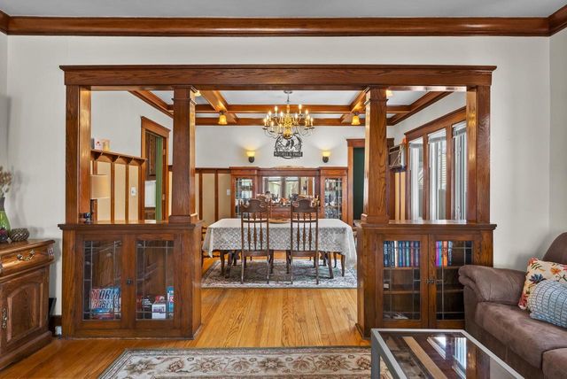 1617 Madison STREET, Manitowoc, WI 54220